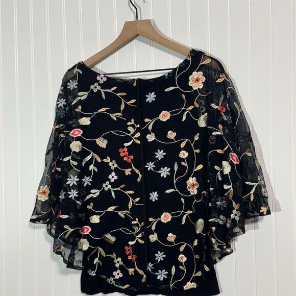 Ariella Mesh Embroidered Floral Overlay Top Cape Sleeve Made in USA Size M - Picture 4 of 9